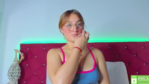 Snapshot of ruth_harvey chatting on 03/03/25, 01:09 Ruth online show from 03/03/25, 01:09