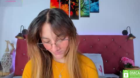 Snapshot of ruth_harvey chatting on 10/08/25, 01:31 Ruth online show from 10/08/25, 01:31