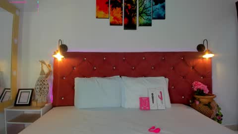 Snapshot of ruth_harvey chatting on 10/10/25, 01:10 Ruth online show from 10/10/25, 01:10