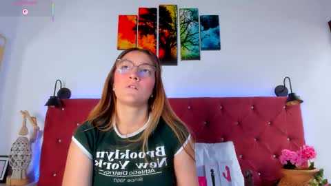 Snapshot of ruth_harvey chatting on 10/21/25, 03:02 Ruth online show from 10/21/25, 03:02