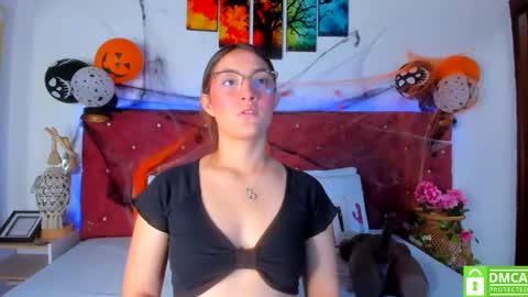 Snapshot of ruth_harvey chatting on 10/30/25, 01:12 Ruth online show from 10/30/25, 01:12