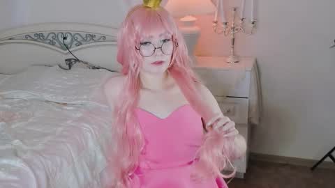 Snapshot of ruth_morse chatting on 11/02/25, 08:00 MY FANSLY online show from 11/02/25, 08:00