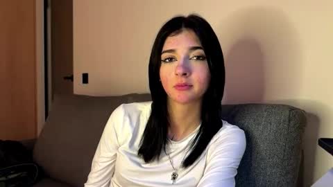 Snapshot of ruthesenion chatting on 03/29/26, 05:18 Jess online show from 03/29/26, 05:18