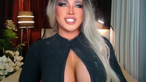 Samantha online show from 12/29/24, 06:56