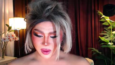 Samantha online show from 02/11/25, 12:49