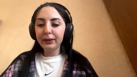 Snapshot of ruthmarron chatting on 11/08/25, 10:04 Cindy online show from 11/08/25, 10:04