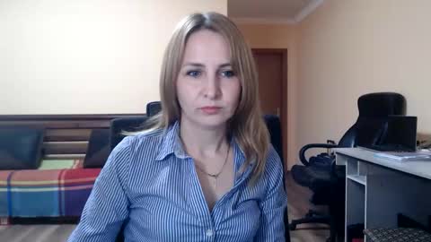 Ruth online show from 09/17/25, 09:55