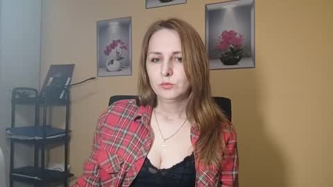 Snapshot of ruthpark chatting on 03/24/26, 04:34 Ruth online show from 03/24/26, 04:34