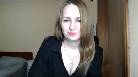 Snapshot of ruthpark chatting on 03/30/26, 06:31 Ruth online show from 03/30/26, 06:31