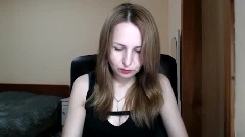 Snapshot of ruthpark chatting on 04/04/26, 04:26 Ruth online show from 04/04/26, 04:26