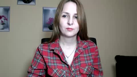 Snapshot of ruthpark chatting on 04/27/26, 06:39 Ruth online show from 04/27/26, 06:39