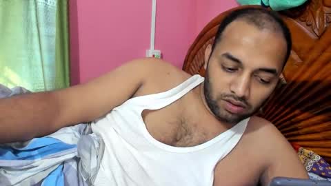 rwb17 online show from 10/24/25, 08:33