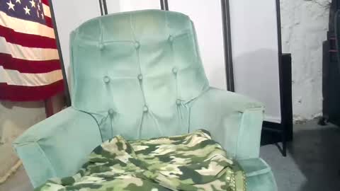 rwb1982 online show from 10/14/25, 11:38