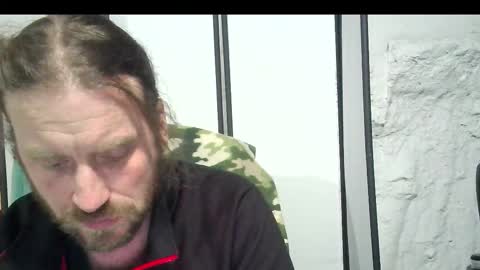 rwb1982 online show from 12/03/25, 01:24