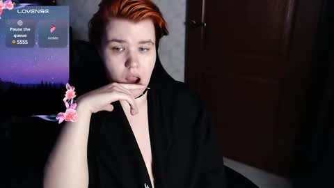 Snapshot of ryan__kim chatting on 12/19/24, 08:02 Ryan online show from 12/19/24, 08:02