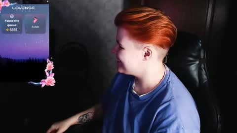 Snapshot of ryan__kim chatting on 12/23/24, 09:05 Ryan online show from 12/23/24, 09:05