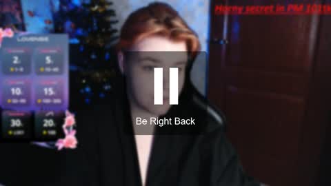 Snapshot of ryan__kim chatting on 12/28/24, 10:14 Ryan online show from 12/28/24, 10:14