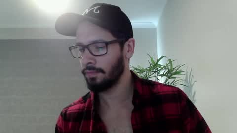 Snapshot of ryan_chatter chatting on 04/15/26, 11:27 Ryan online show from 04/15/26, 11:27