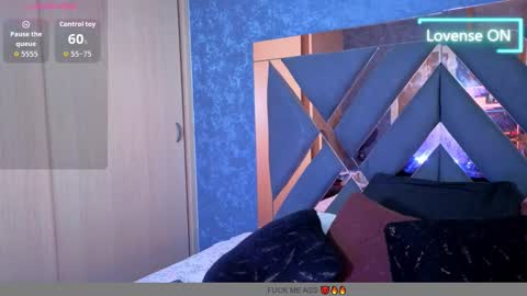 R Y A N online show from 10/03/25, 11:29