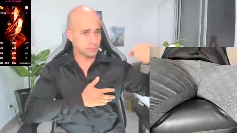 Snapshot of ryan_master_ chatting on 01/02/25, 09:54 ryan_master_ online show from 01/02/25, 09:54