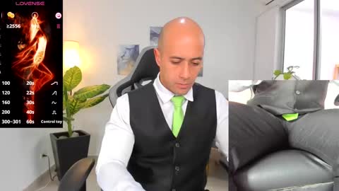Snapshot of ryan_master_ chatting on 01/03/25, 03:12 ryan_master_ online show from 01/03/25, 03:12