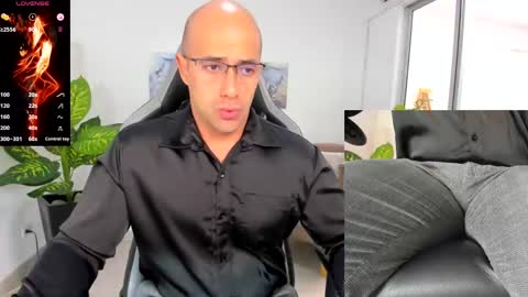 Snapshot of ryan_master_ chatting on 01/07/25, 12:09 ryan_master_ online show from 01/07/25, 12:09