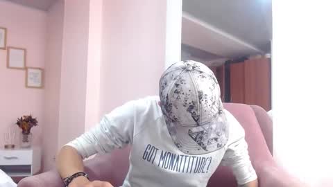 ryan online show from 01/17/25, 12:21