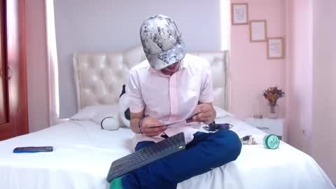 ryan online show from 01/18/25, 06:32