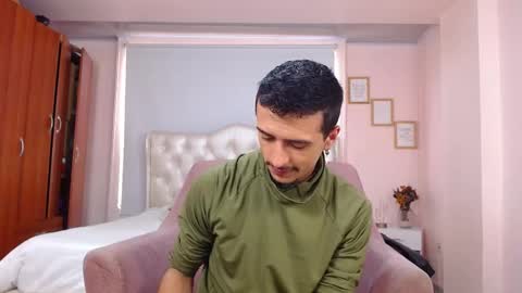 ryan online show from 03/11/25, 01:56