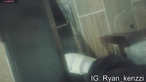 Snapshot of ryan_mckenzziee chatting on 03/21/26, 07:02 ryan online show from 03/21/26, 07:02