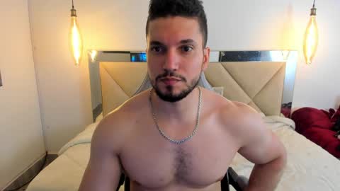 Snapshot of ryan_ward79 chatting on 04/05/26, 11:46 Ryan online show from 04/05/26, 11:46