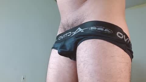 Snapshot of ryan_warren18 chatting on 01/29/25, 05:30 RYAN online show from 01/29/25, 05:30