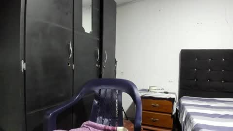 ryan_xc1 online show from 01/19/26, 02:04