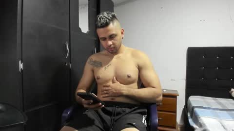 ryan_xc1 online show from 02/11/26, 03:11