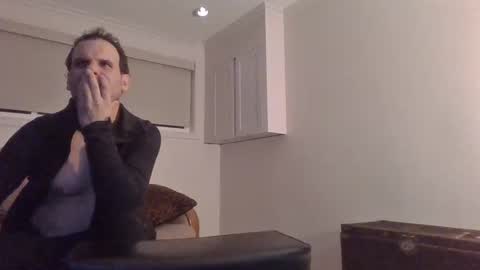 Snapshot of ryanbishops01 chatting on 01/08/25, 08:16 Ryland online show from 01/08/25, 08:16