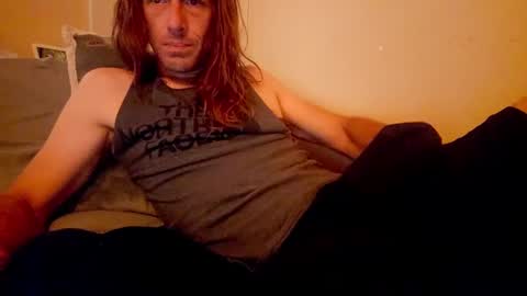 Snapshot of ryanfc85 chatting on 10/05/25, 11:57 RFC666 online show from 10/05/25, 11:57