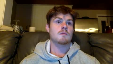 ryanhung_57 online show from 01/31/25, 05:09