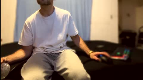 Ryan Jizz online show from 10/07/25, 10:34