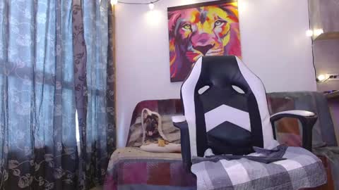 Snapshot of ryann_blue_ chatting on 02/05/25, 07:20 Ryan Blue ig ryannblue online show from 02/05/25, 07:20