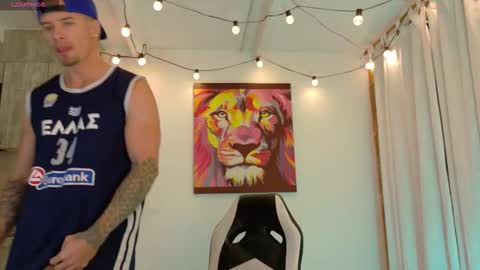 Snapshot of ryann_blue_ chatting on 11/06/25, 01:17 Ryan Blue ig ryannblue online show from 11/06/25, 01:17