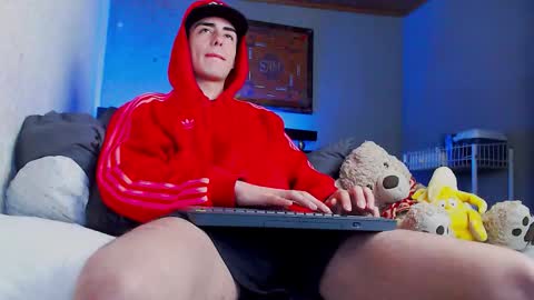 Ryannhill  online show from 02/04/26, 09:04