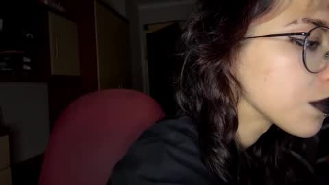 Kate online show from 11/20/25, 04:07