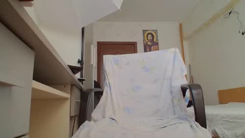 Snapshot of ryanstone_ chatting on 04/01/26, 01:41 Ryanstone online show from 04/01/26, 01:41