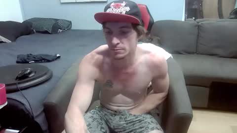 Ryan Tee online show from 09/26/25, 04:22