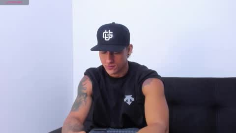 ryanwhite3 online show from 10/27/25, 12:36