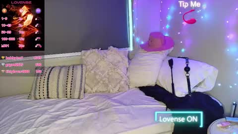 Snapshot of ryderrose247 chatting on 11/20/25, 07:46 ryderrose247 online show from 11/20/25, 07:46