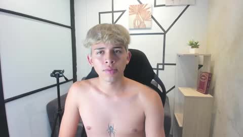 ryderstone_ online show from 10/07/25, 03:09