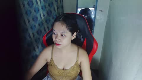 Snapshot of rylee_beau chatting on 01/14/25, 08:04 Beau Angel online show from 01/14/25, 08:04