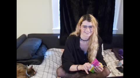 Ryn Michele online show from 12/15/24, 06:37