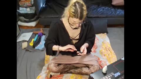 Ryn Michele online show from 12/17/24, 05:58